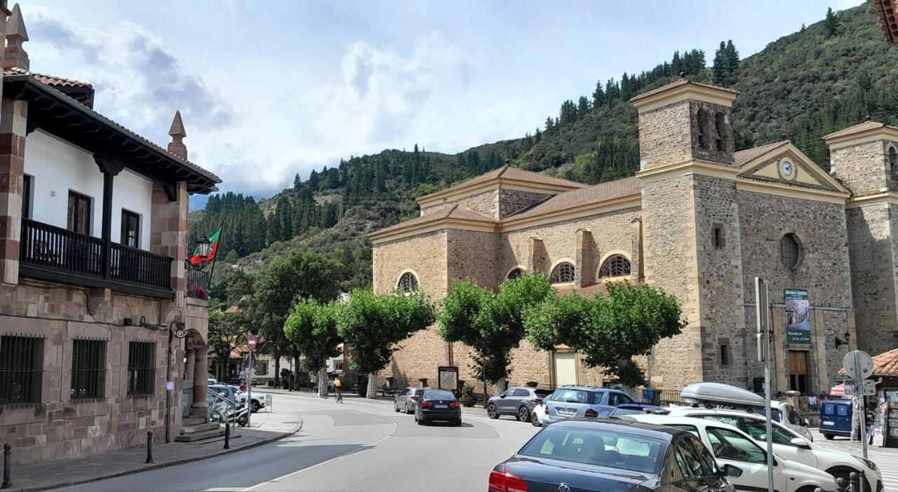 Apartamento Corazon De Liebana Potes Buitenkant foto